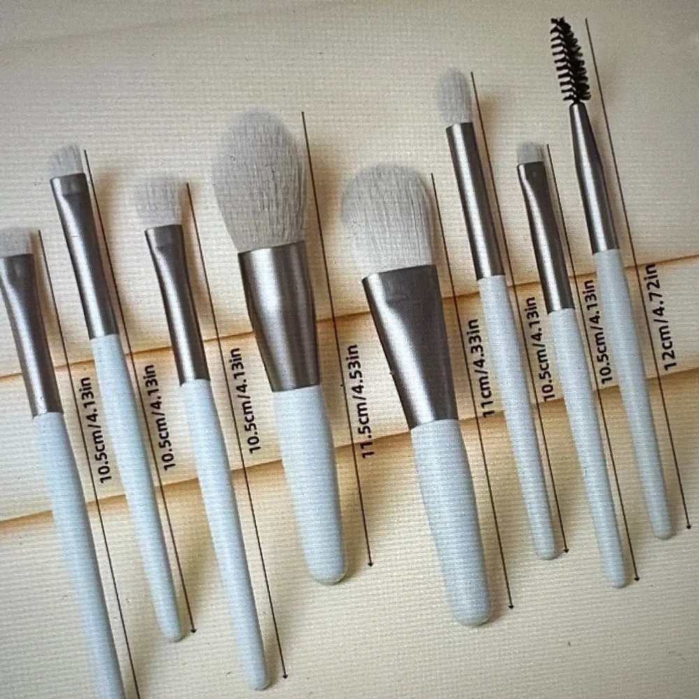 ❣️.5|$25❣️Professional portable - meaning compact 8 pcs Makeup Brush Set - blush - Picture 2 of 3